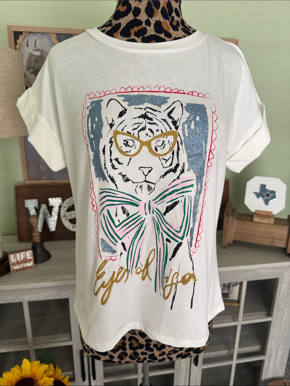 Eyes of the Tiger Tee by Made in Italy